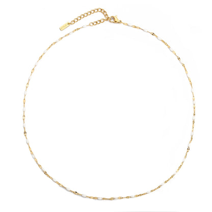 Weißer zierlicher Choker